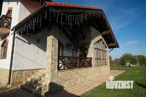 Дом 286м², 2-этажный, участок 15 сот.  