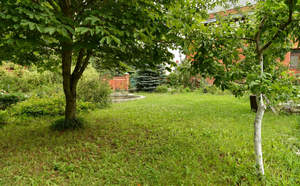 Дом 933м², 3-этажный, участок 33 сот.  