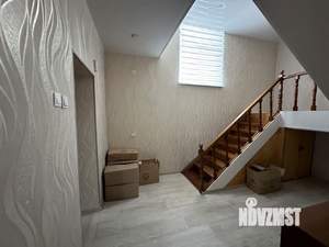 Дом 200м², 2-этажный, участок 12 сот.  