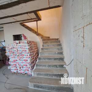 Дом 221м², 2-этажный, участок 8 сот.  