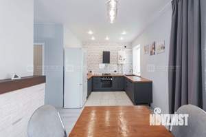 Дом 128м², 2-этажный, участок 6 сот.  