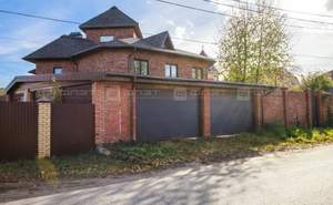 Дом 297м², 3-этажный, участок 0 сот.  