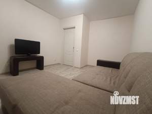 Дом 107м², 2-этажный, участок 6 сот.  