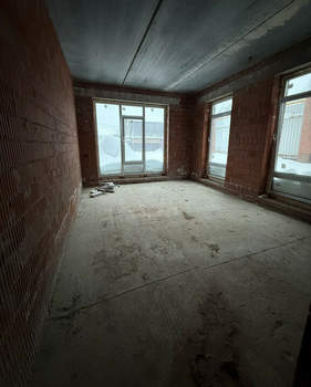 Дом 374м&sup2;, 3-этажный, участок 5 сот.  