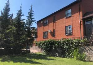 Дом 350м&sup2;, 2-этажный, участок 0 сот.  