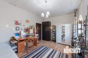 Дом 140м², 2-этажный, участок 10 сот.  