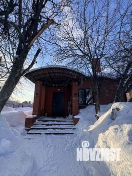 Дом 200м&sup2;, 2-этажный, участок 10 сот.  