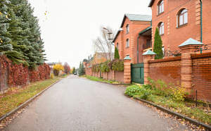 Дом 933м², 3-этажный, участок 33 сот.  