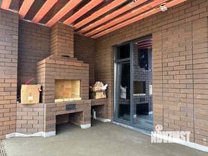 Дом 135м&sup2;, 1-этажный, участок 6 сот.  