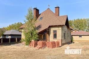 Дом 181м², 2-этажный, участок 12 сот.  