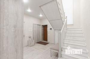 Дом 160м², 2-этажный, участок 6 сот.  