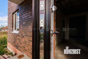 Дом 140м², 2-этажный, участок 5 сот.  