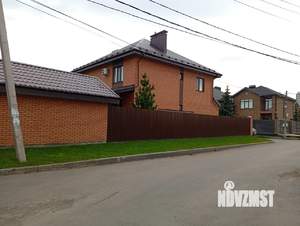 Коттедж 257м², 2-этажный, участок 6 сот.  