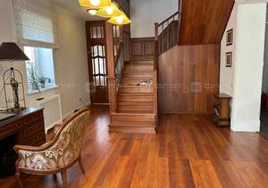 Дом 350м&sup2;, 2-этажный, участок 0 сот.  