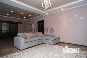 Дом 287м², 2-этажный, участок 12 сот.  