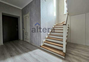 Дом 132м², 2-этажный, участок 5 сот.  