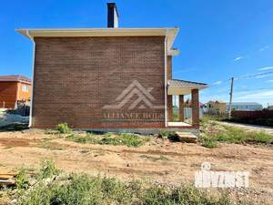 Дом 140м², 2-этажный, участок 6 сот.  