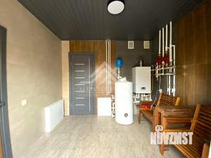 Дом 240м², 3-этажный, участок 5 сот.  