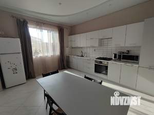 Коттедж 168м&sup2;, 1-этажный, участок 4 сот.  