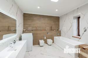 Дом 253м&sup2;, 2-этажный, участок 11 сот.  