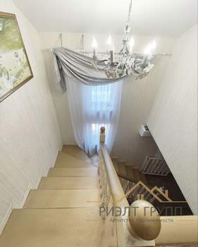 Дом 135м&sup2;, 2-этажный, участок 6 сот.  