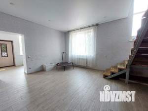 Дом 200м², 2-этажный, участок 8 сот.  