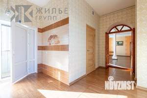 Дом 168м², 1-этажный, участок 7 сот.  