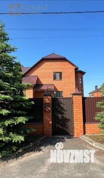 Коттедж 385м&sup2;, 2-этажный, участок 10 сот.  