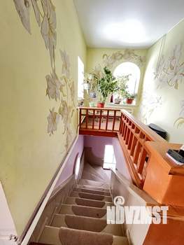 Коттедж 250м², 2-этажный, участок 8 сот.  