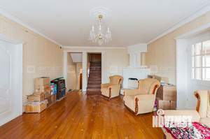 Дом 180м&sup2;, 2-этажный, участок 6 сот.  