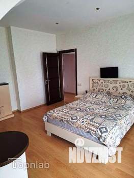 Дом 236м&sup2;, 3-этажный, участок 8 сот.  