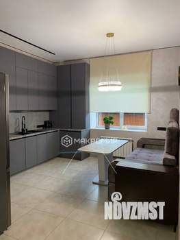 Дом 218м&sup2;, 2-этажный, участок 5 сот.  