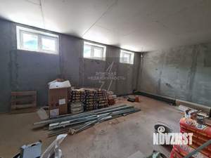 Коттедж 302м&sup2;, 3-этажный, участок 5 сот.  