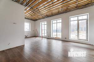 Дом 229м&sup2;, 2-этажный, участок 8 сот.  