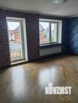 Коттедж 330м², 2-этажный, участок 8 сот.  