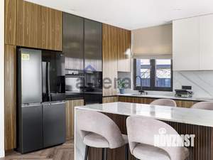 Дом 250м², 2-этажный, участок 8 сот.  