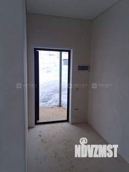 Дом 130м&sup2;, 2-этажный, участок 4 сот.  