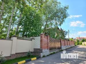 Коттедж 597м&sup2;, 3-этажный, участок 19 сот.  