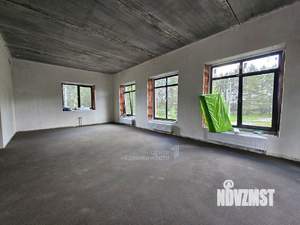 Коттедж 185м&sup2;, 2-этажный, участок 8 сот.  