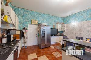 Дом 360м², 2-этажный, участок 33 сот.  