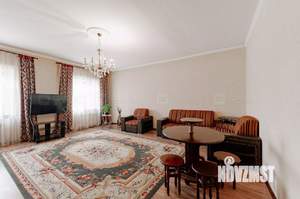 Дом 385м², 2-этажный, участок 7 сот.  