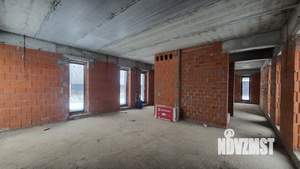 Дом 212м&sup2;, 2-этажный, участок 10 сот.  