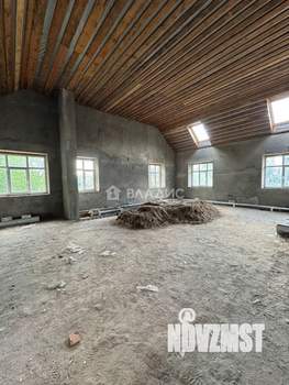 Дом 565м&sup2;, 3-этажный, участок 8 сот.  