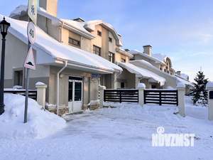 Дом 163м&sup2;, 2-этажный, участок 7 сот.  