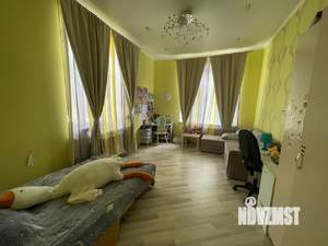 Дом 453м², 3-этажный, участок 7 сот.  