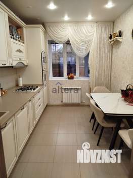 Дом 163м², 3-этажный, участок 10 сот.  