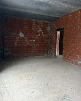 Дом 374м&sup2;, 3-этажный, участок 5 сот.  