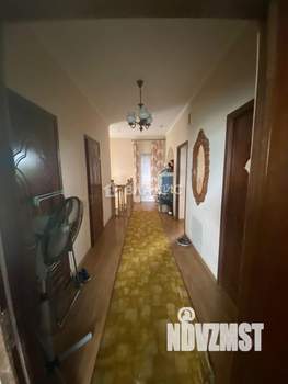 Дом 315м², 3-этажный, участок 10 сот.  