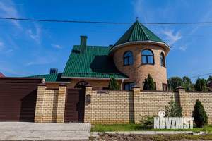 Дом 254м², 2-этажный, участок 7 сот.  