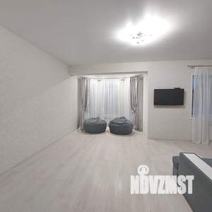 Дом 140м&sup2;, 2-этажный, участок 8 сот.  